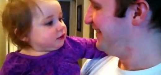 bebe nao reconhece o pai sem barba