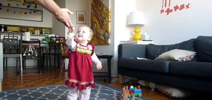 time-laps-bebe-aprender-andar
